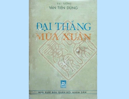 chien thang lich su ngay 30 4 1975 qua nhung cuon sach hay hinh anh 2