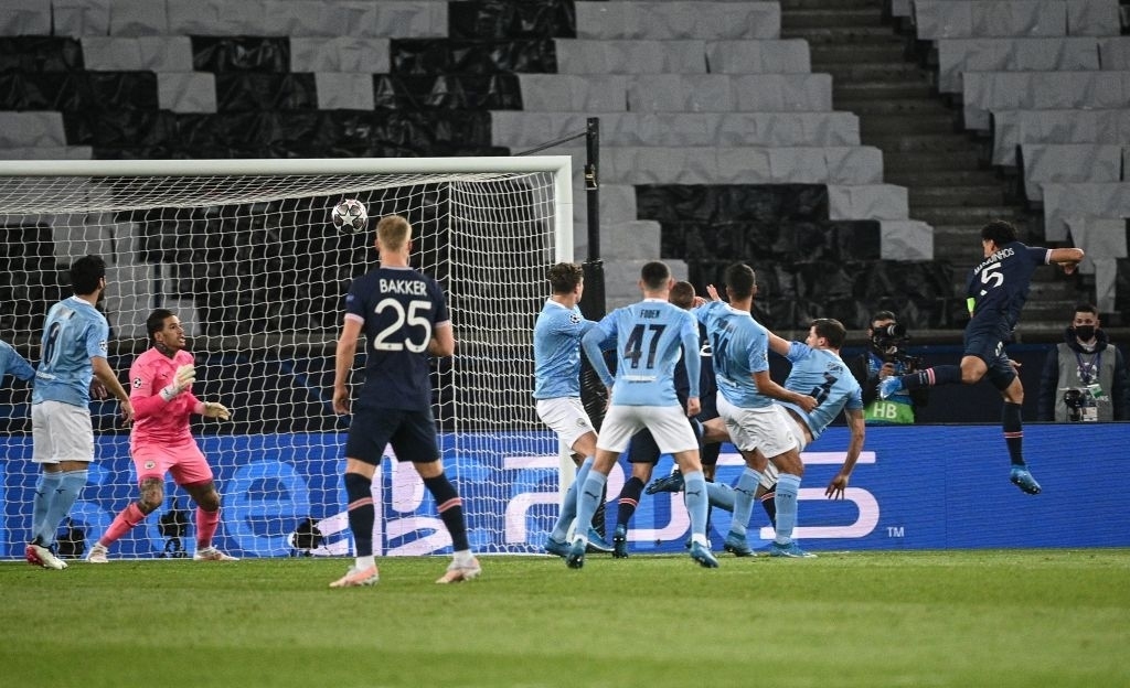 nguoc dong ha guc psg, man city dat mot chan vao chung ket champions league hinh anh 2