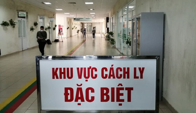 covid-19 two foreigners among six imported cases detected in vietnam picture 1