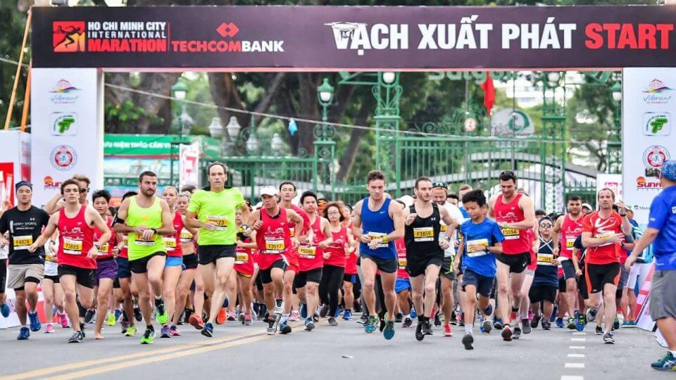 over 13,000 athletes join hcm city international marathon picture 1