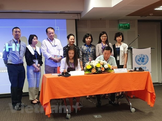 unfpa helps central provinces improve reproductive health picture 1