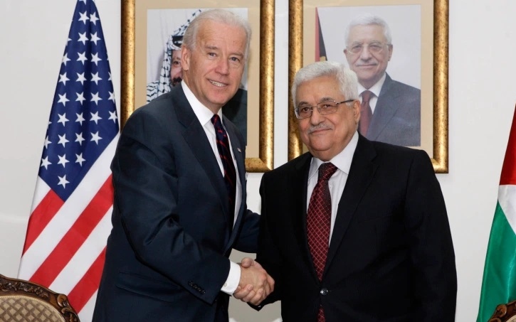 Tổng thống Mỹ Biden và Tổng thống Palestine Abbas. Ảnh: Al Jazeera.