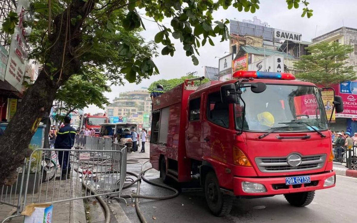 baby shop fire kills four in hanoi picture 1