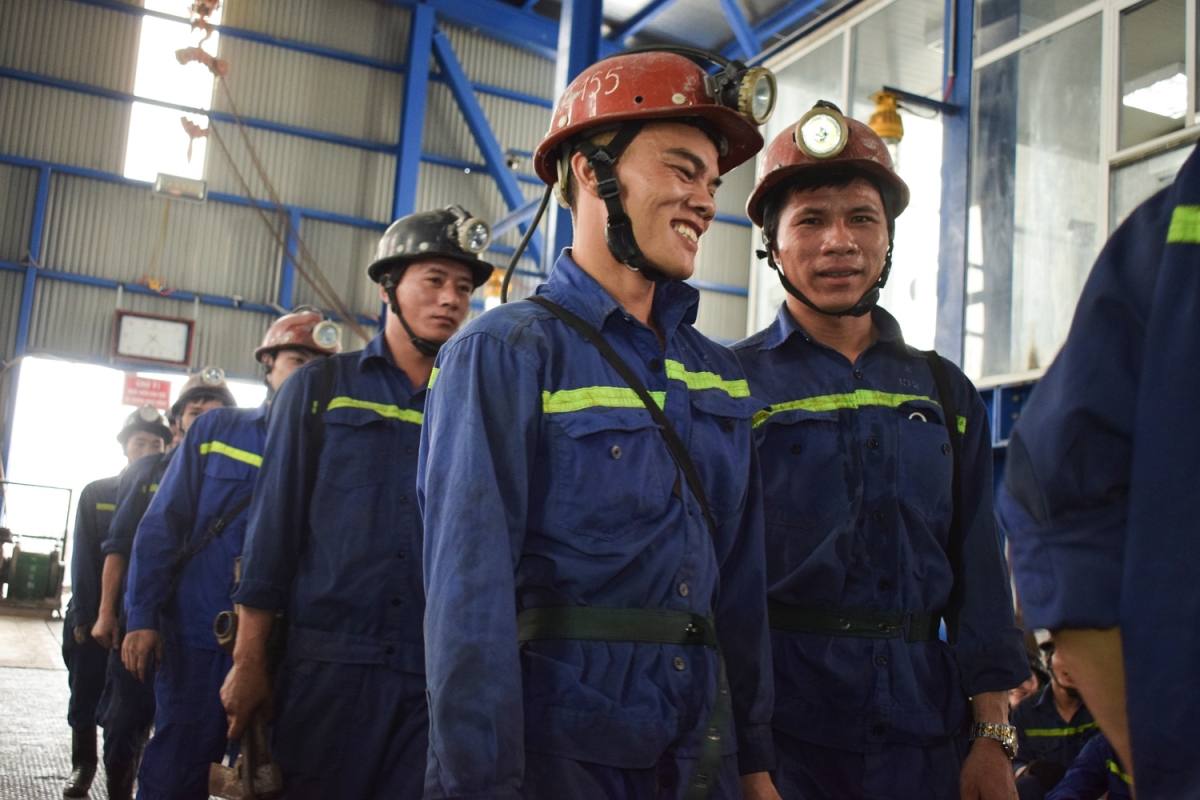 Công nhân vùng mỏ lên kế hoạch đi bầu cử 100%