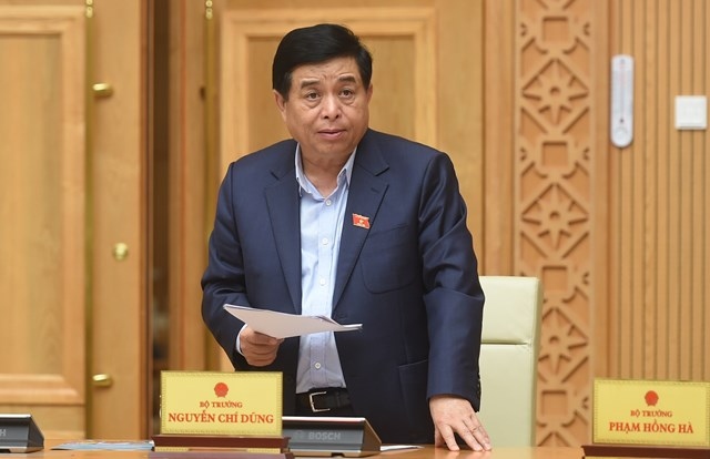 Bộ trưởng Bộ Kế hoạch và Đầu tư Nguyễn Chí Dũng phát biểu tại phiên họp Chính phủ thường kỳ diễn ra chiều 31/3.