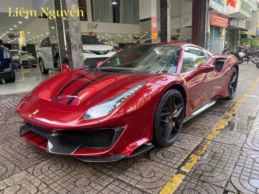 ferrari 488 pista spider thu hai bat ngo xuat hien tai viet nam hinh anh 3