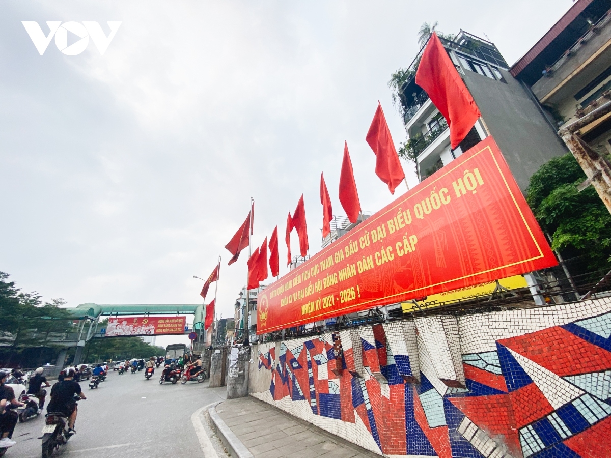 flags and banners go on display in hanoi ahead of national election day picture 9