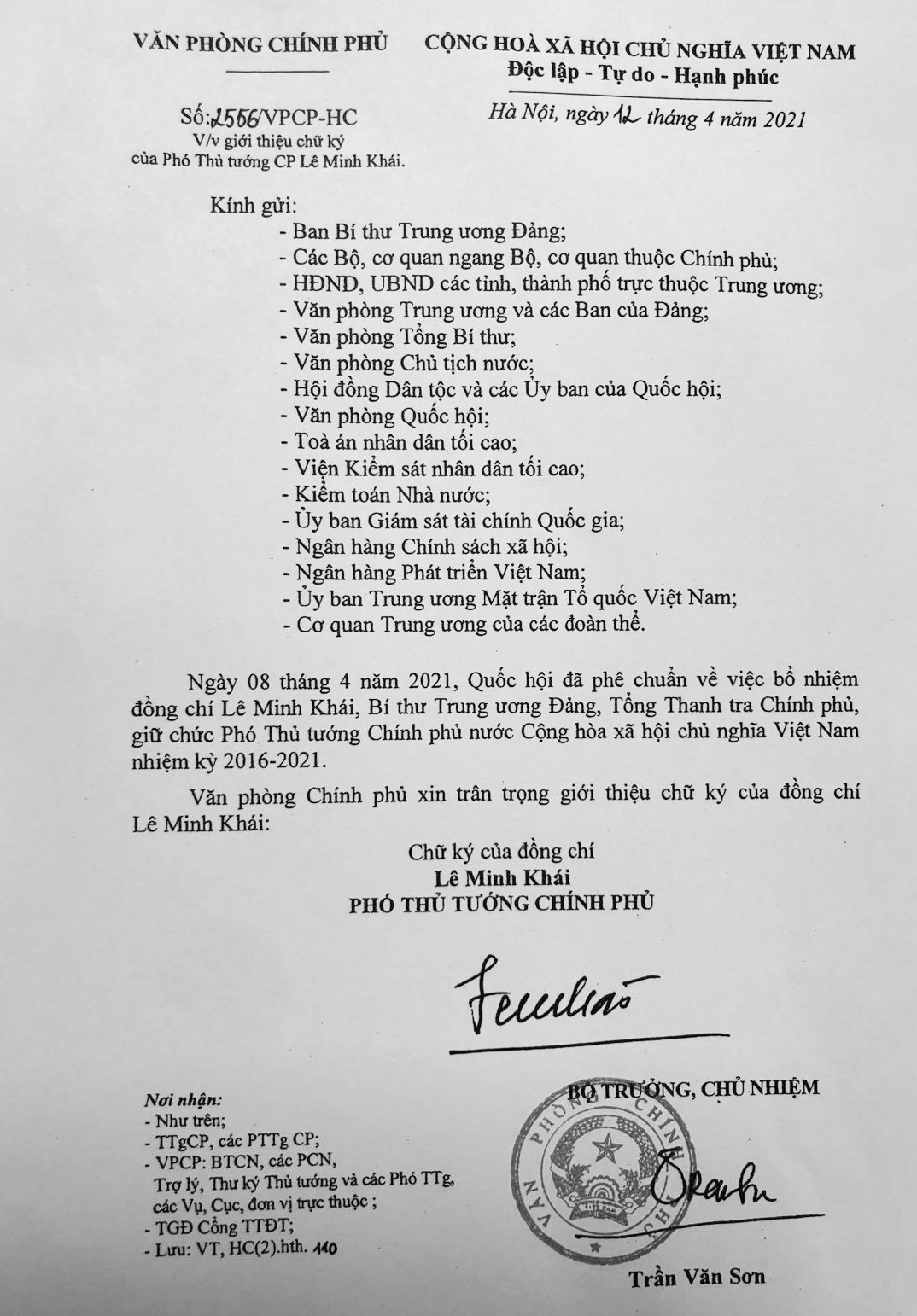 Chữ ký của Phó Thủ tướng Lê Minh Khái. 