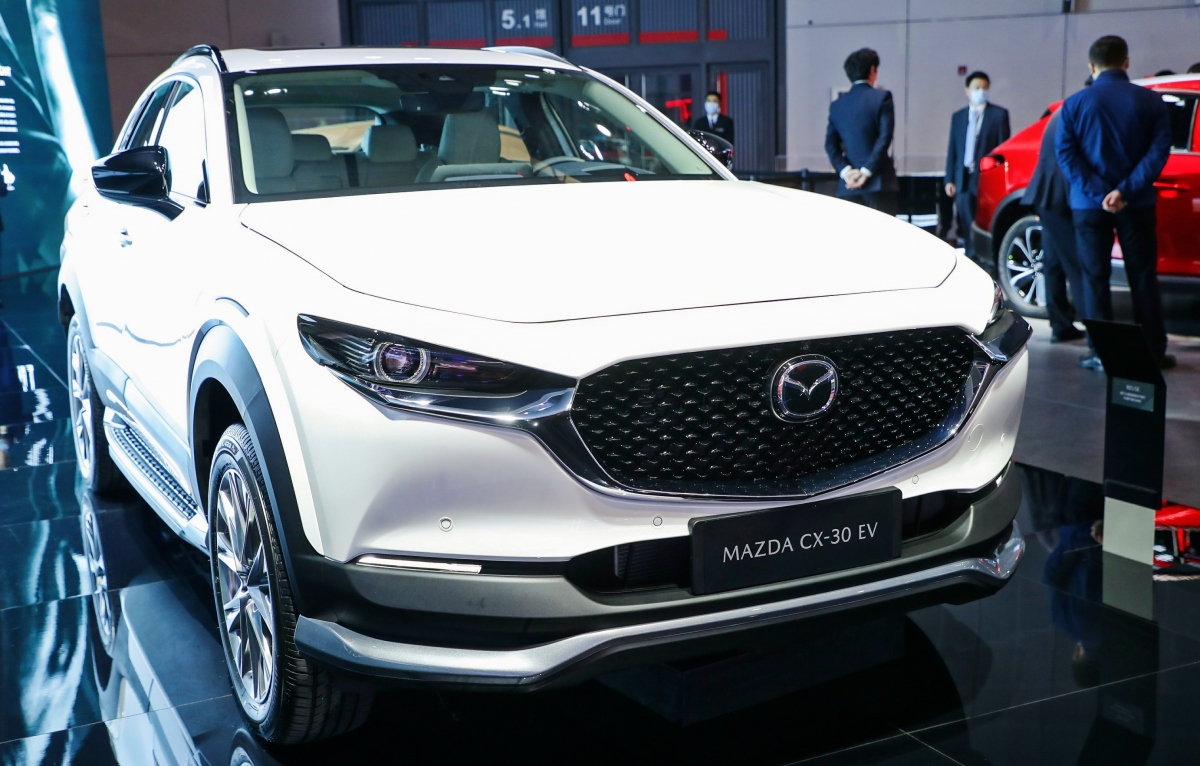 Mazda CX-30 phiên bản chạy điện chính thức ra mắt tại Triển lãm ô tô Thượng Hải