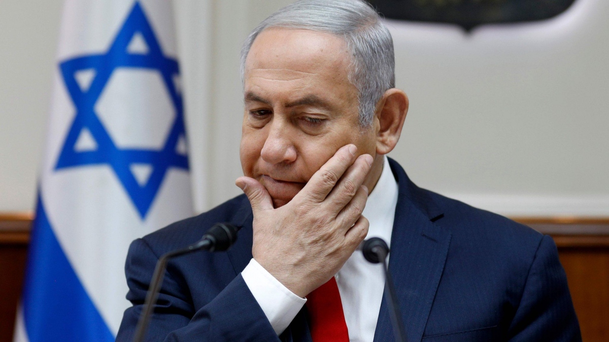 Thủ tướng Israel Netanyahu bị cáo buộc sử dụng quyền lực “bất hợp pháp”. Ảnh: BBC