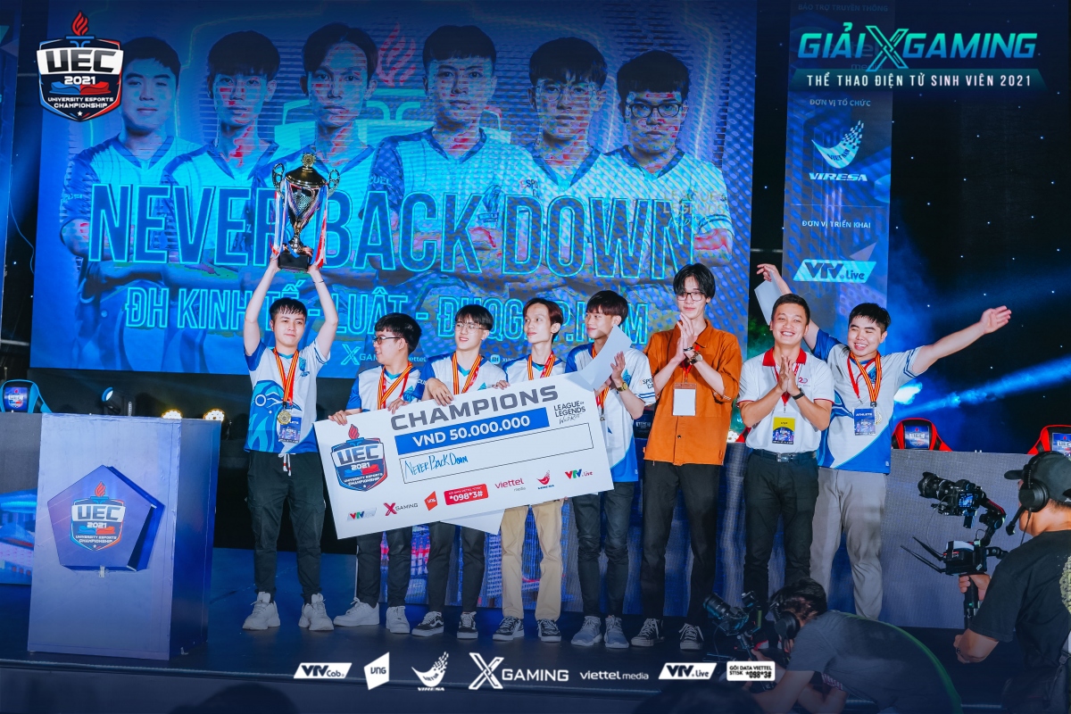 Never Back Down (Đại học Kinh tế - Luật) vô địch nội dung Liên Minh Huyền Thoại: Tốc chiến
