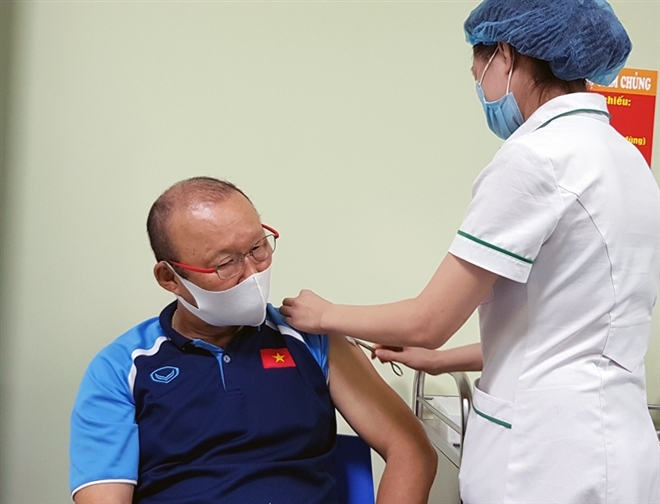 chief coach park hang-seo vaccinated against covid-19 picture 1
