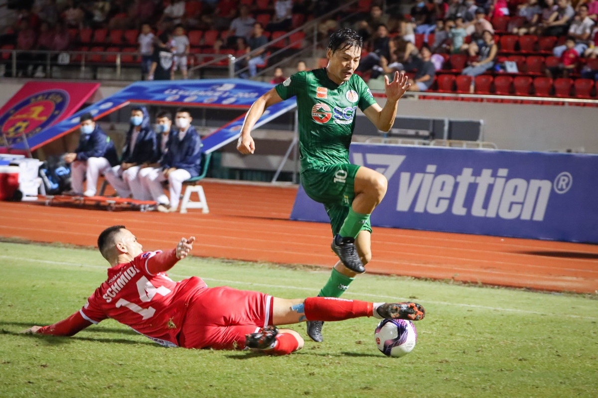 10 nguoi sai gon fc cam hoa hai phong, thoat khoi vi tri cuoi bang v-league 2021 hinh anh 1