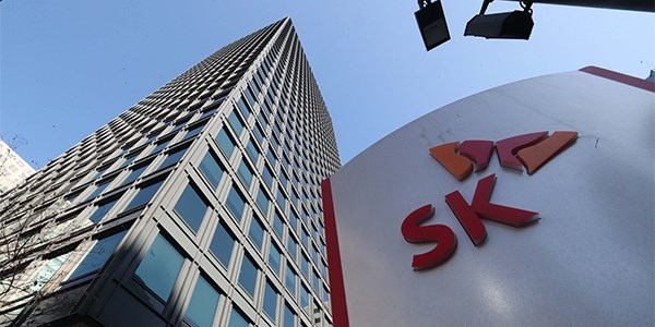 sk group acquires 16.3 stake in largest vietnamese retailer picture 1