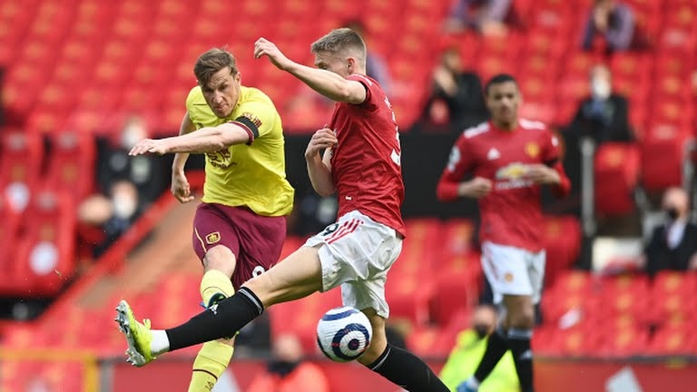 hạ gục burnley, mu phả hơi nóng vào gáy man city trong cuộc đua vô địch hình ảnh 13 ha guc burnley, mu pha hoi nong vao gay man city trong cuoc dua vo dich hinh anh 13