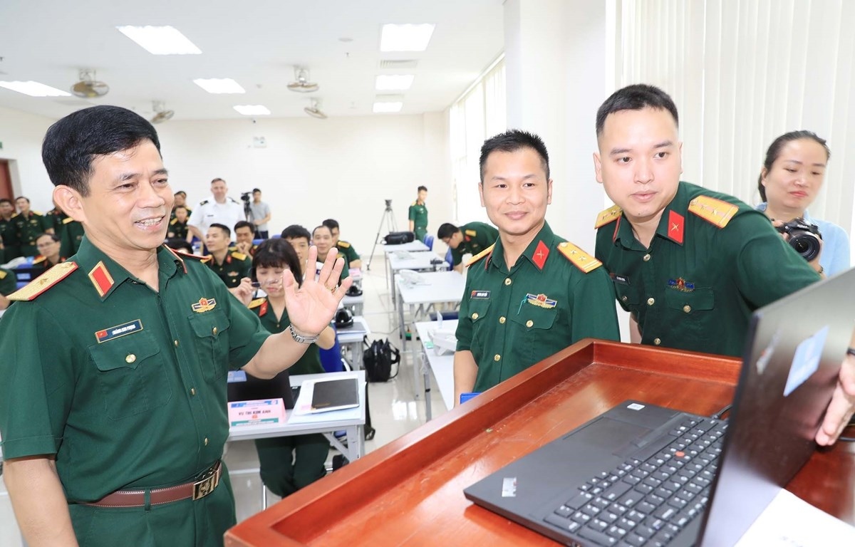 vietnam opens un staff officer training course picture 1