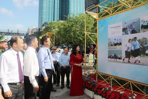 photo exhibition marks 46th anniversary of national reunification day picture 1