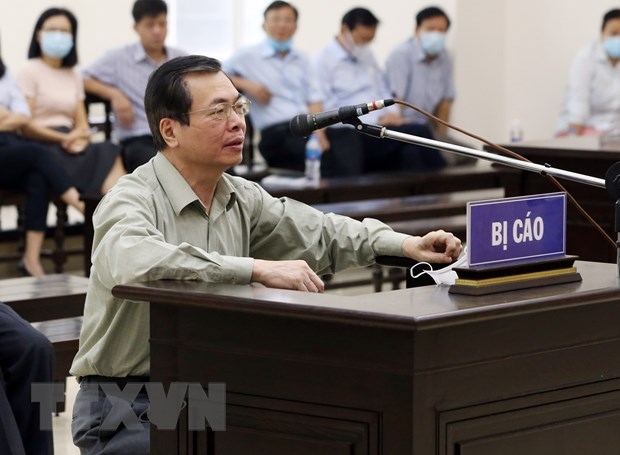 ex-minister of industry and trade gets 11-year jail sentence picture 1