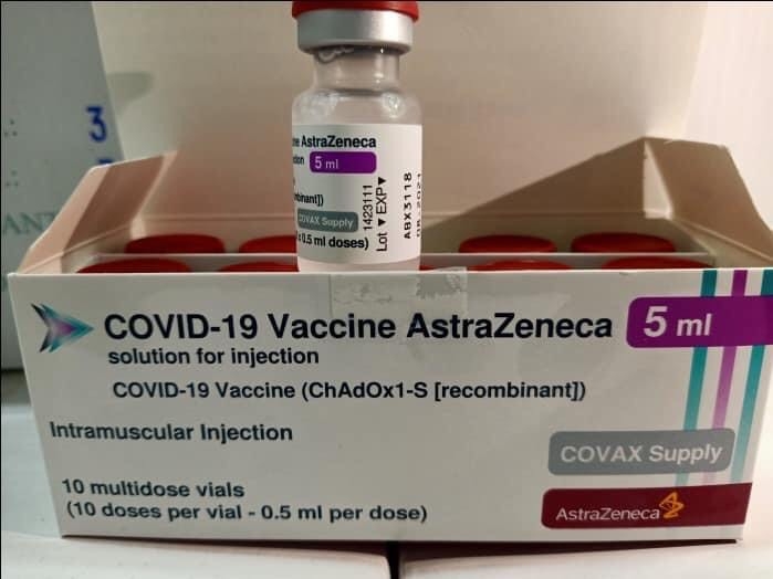 Gần 1,7 triệu liều vaccine do COVAX tài trợ đã về tới Hà Nội