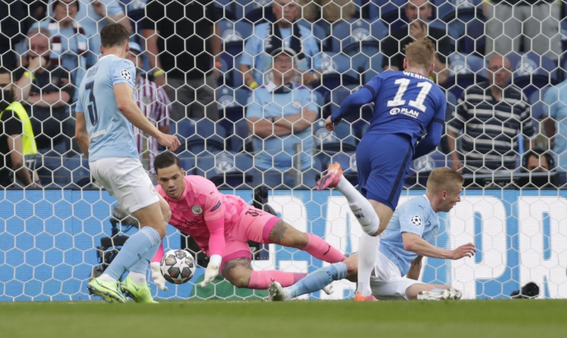 toan canh man city bat luc nhin chelsea dang quang ngoi vo dich champions league hinh anh 5