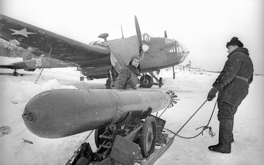 Ngư lôi không quân ở Murmansk.