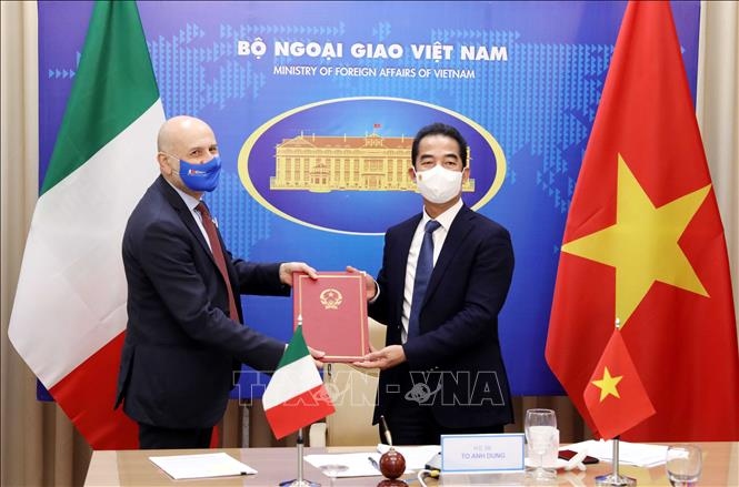 vietnam, italy to increase high-level reciprocal visits picture 1