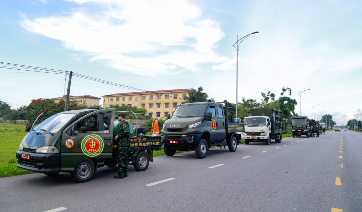 dan xe dac chung khan cap phun khu khuan tai bac ninh hinh anh 1