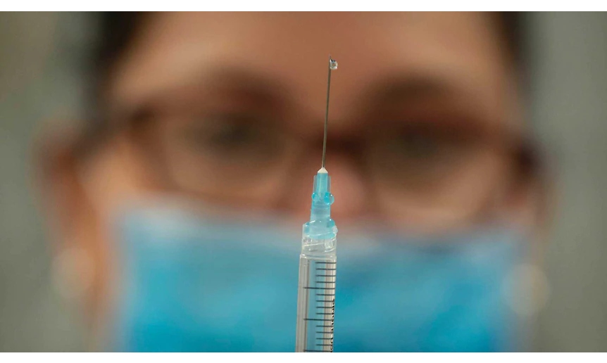  Những người trên 50 tuổi tại Australia có thể đăng ký tiêm vaccine ngừa Covid_19 tại các phòng khám bác sỹ gia đình. Nguồn: AAP.