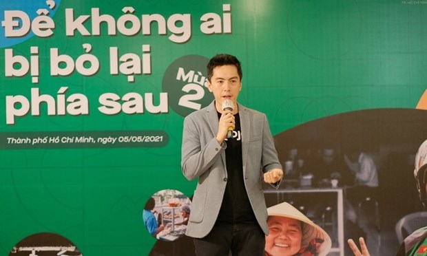 gojek to begin car-hailing services in vietnam picture 1