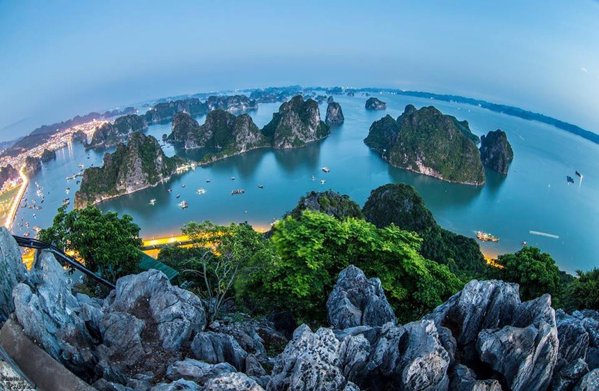 Ha Long Bay covers an enormous area in northern Vietnam of approximately 1,553 square kilometres and contains an incredible 1,969 islets in total.