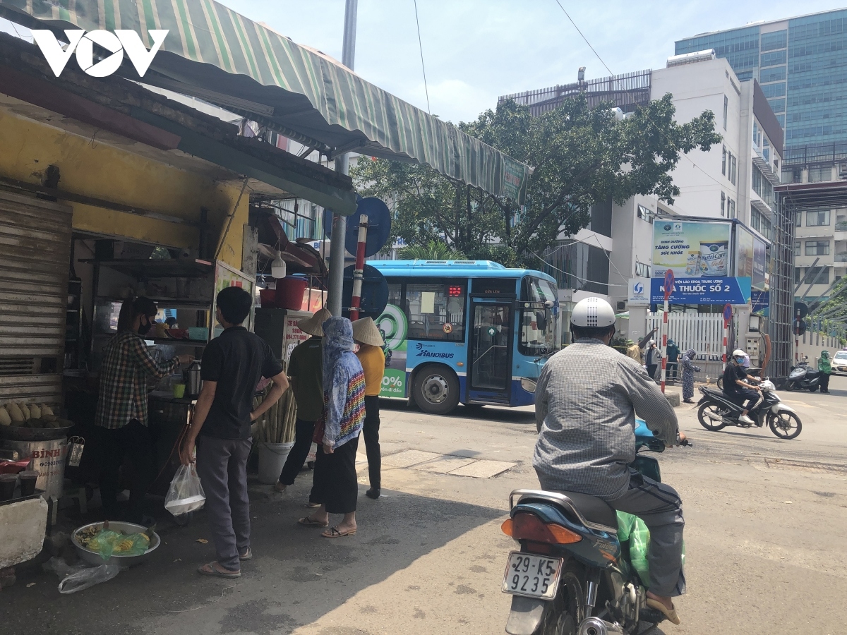 take-away services mandatory for all eateries surrounding hospitals in hanoi picture 10