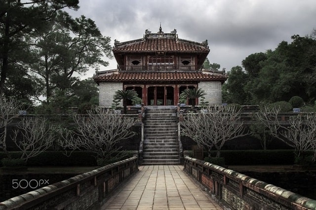 peaceful beauty of hue as seen through lens of foreigner photographers picture 10
