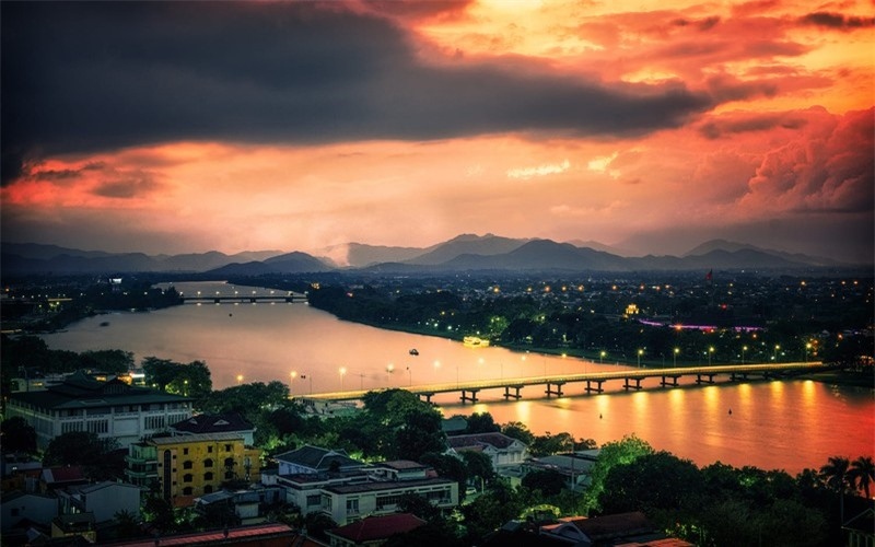 peaceful beauty of hue as seen through lens of foreigner photographers picture 1