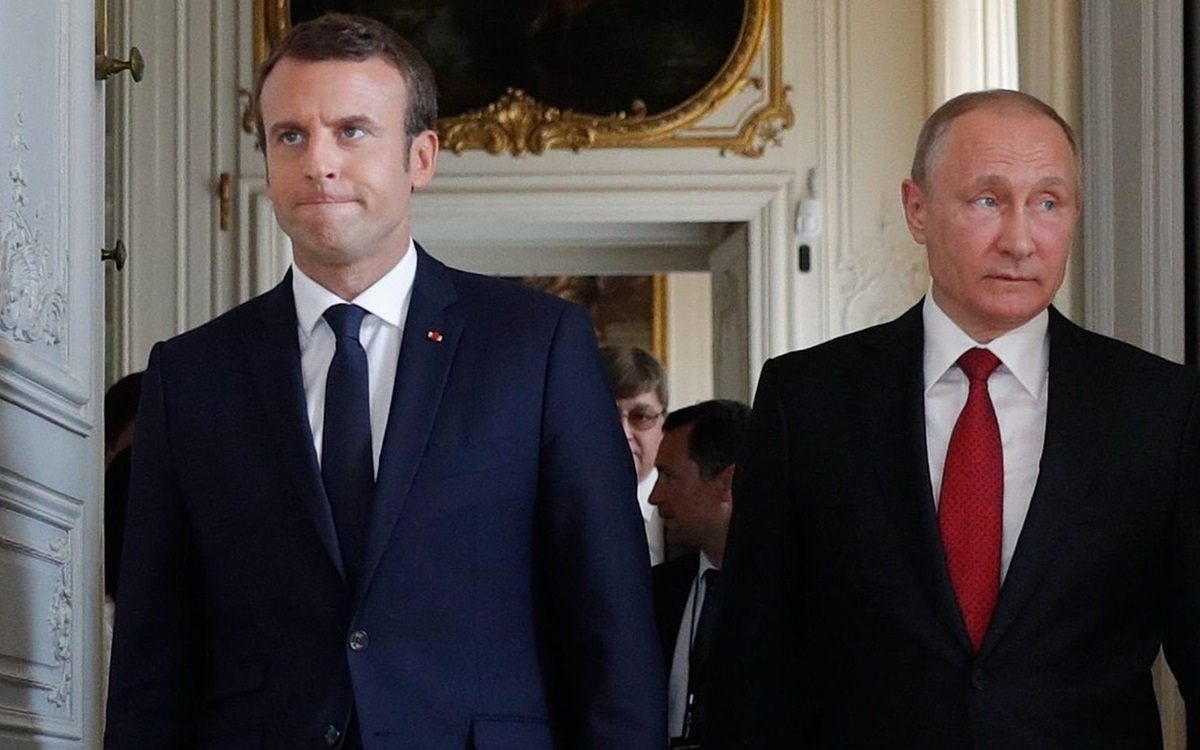 Tổng thống Pháp Macron và Tổng thống Nga Putin. Ảnh: FT.