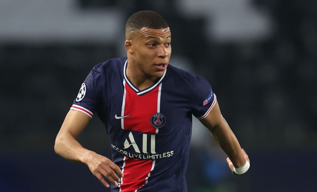 psg gap kho trong viec troi chan mbappe hinh anh 1