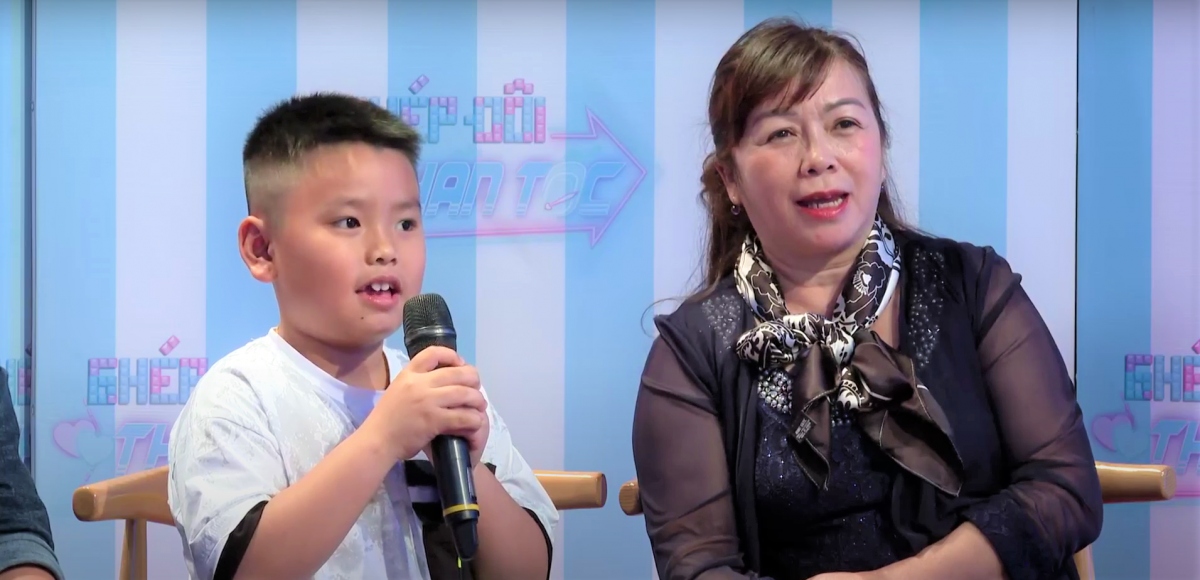 Mẹ đẻ và con trai của Thanh Hiền.