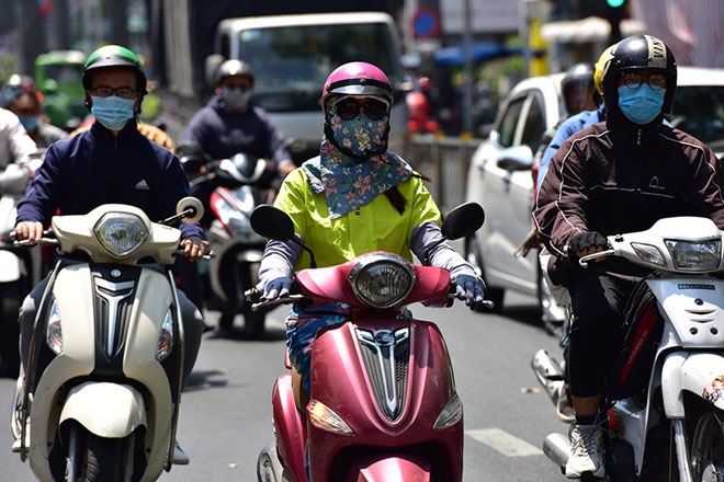 new hot spell strikes northern vietnam, temperatures rise to 38 picture 1