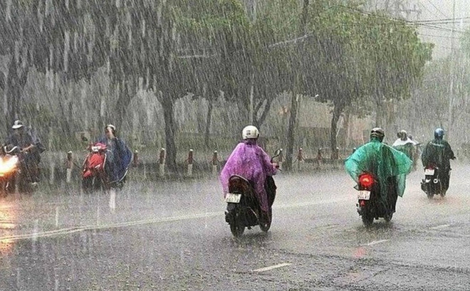 Thời tiết ngày 17/5: Hà Nội có mưa rào, nền nhiệt hạ | VOV.VN