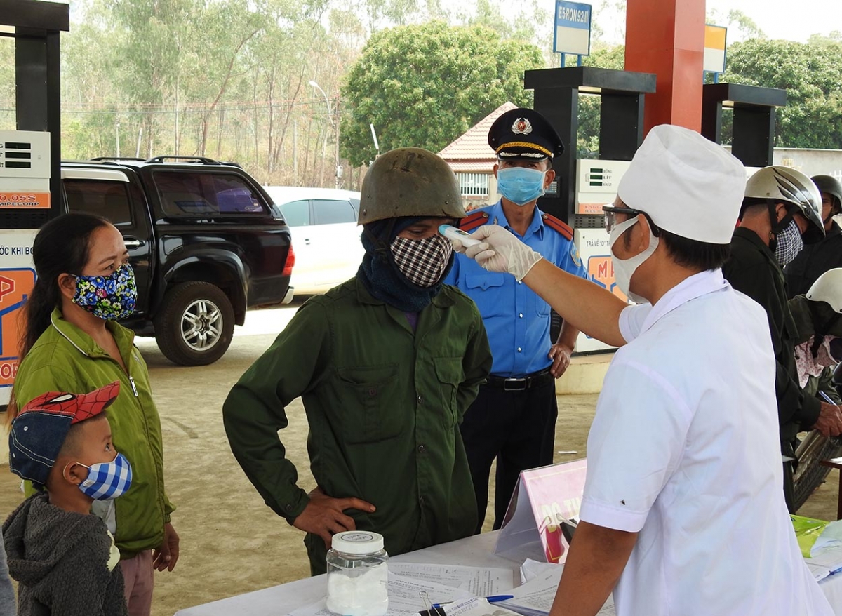 Ưu tiên đảm bảo nơi làm việc, nơi ăn ở cho lực lượng tuyến đầu phòng chống dịch Covid-19