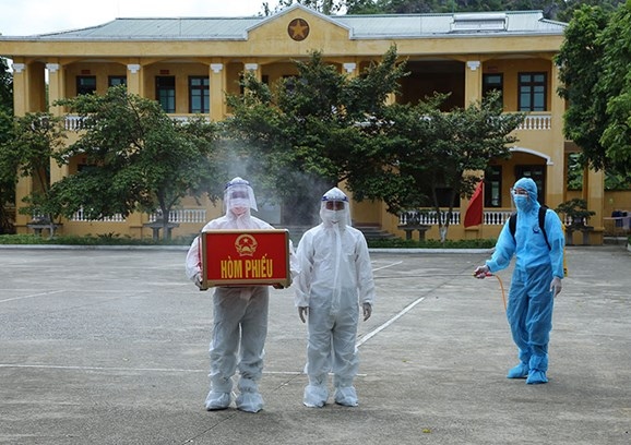 toan quan phan khoi trong ngay hoi bau cu hinh anh 6