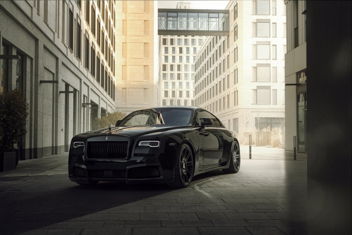 ngam rolls-royce wraith black badge voi goi nang cap spofec overdose hinh anh 1