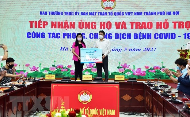 donations worth vnd12.5 billion boost anti-pandemic efforts in hanoi picture 1