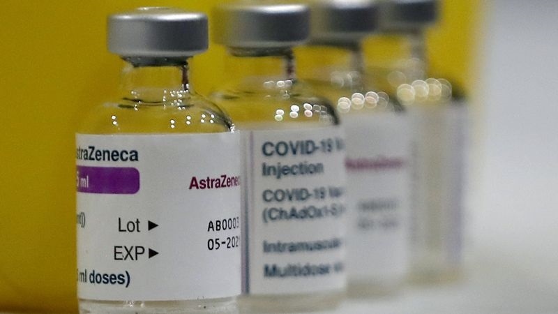 Ngoài vaccine AstraZeneca, Australia đang tìm cách sản xuất vaccine công nghệ mRNA ở trong nước để đẩy nhanh chương trình tiêm chủng. Ảnh AP