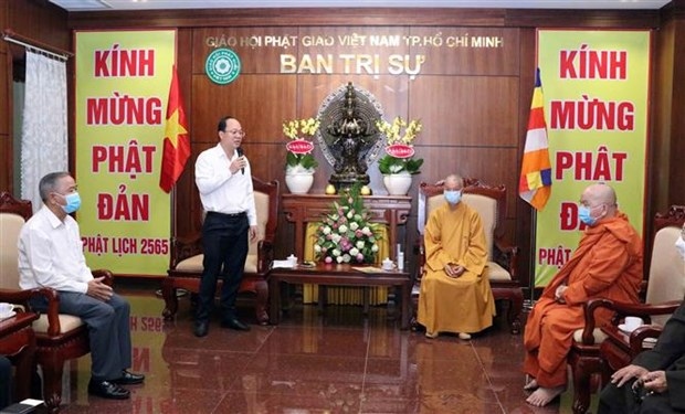 hcm city leaders extend greetings on buddha s birthday picture 1