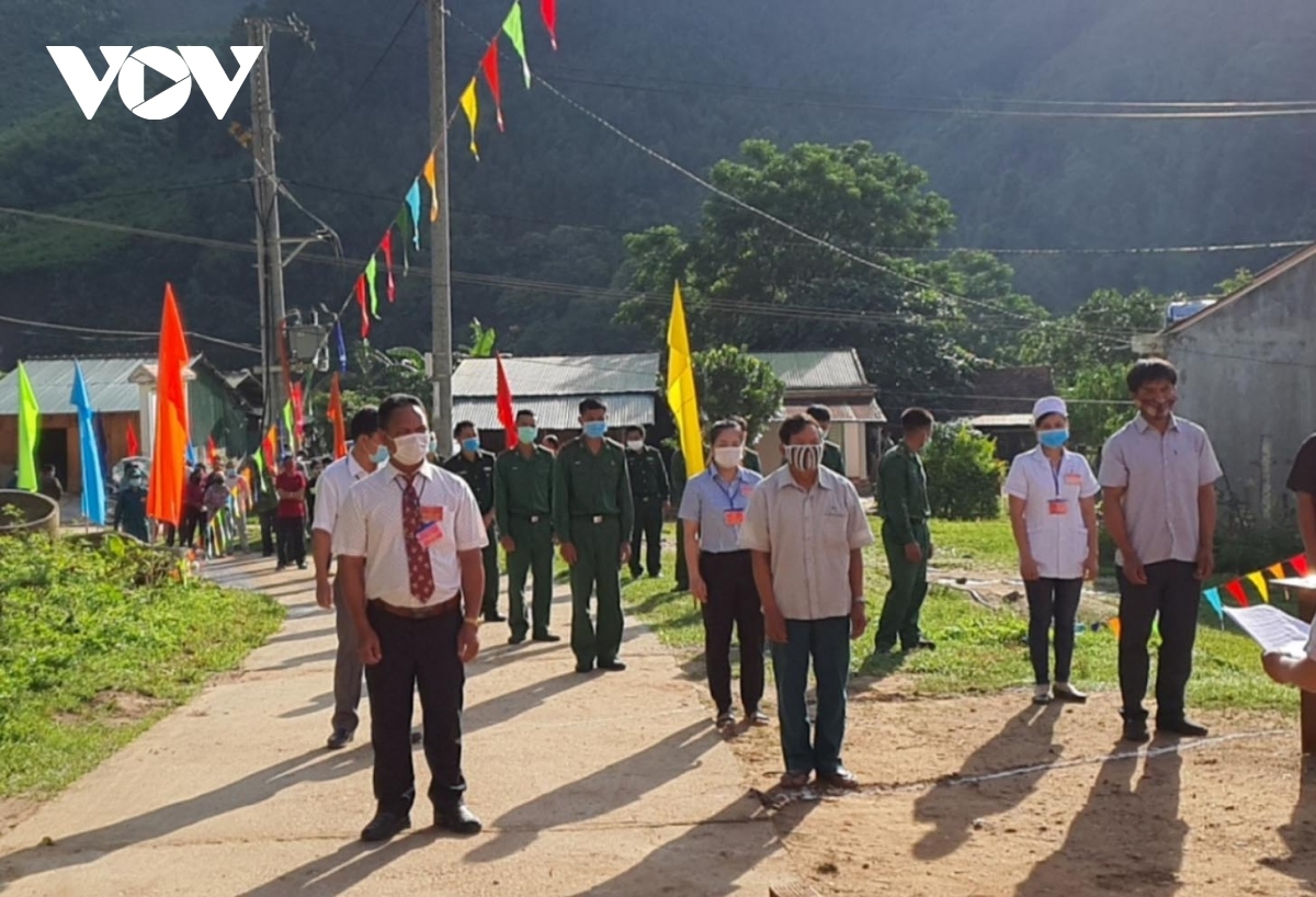 early elections held in border areas of central highlands picture 10