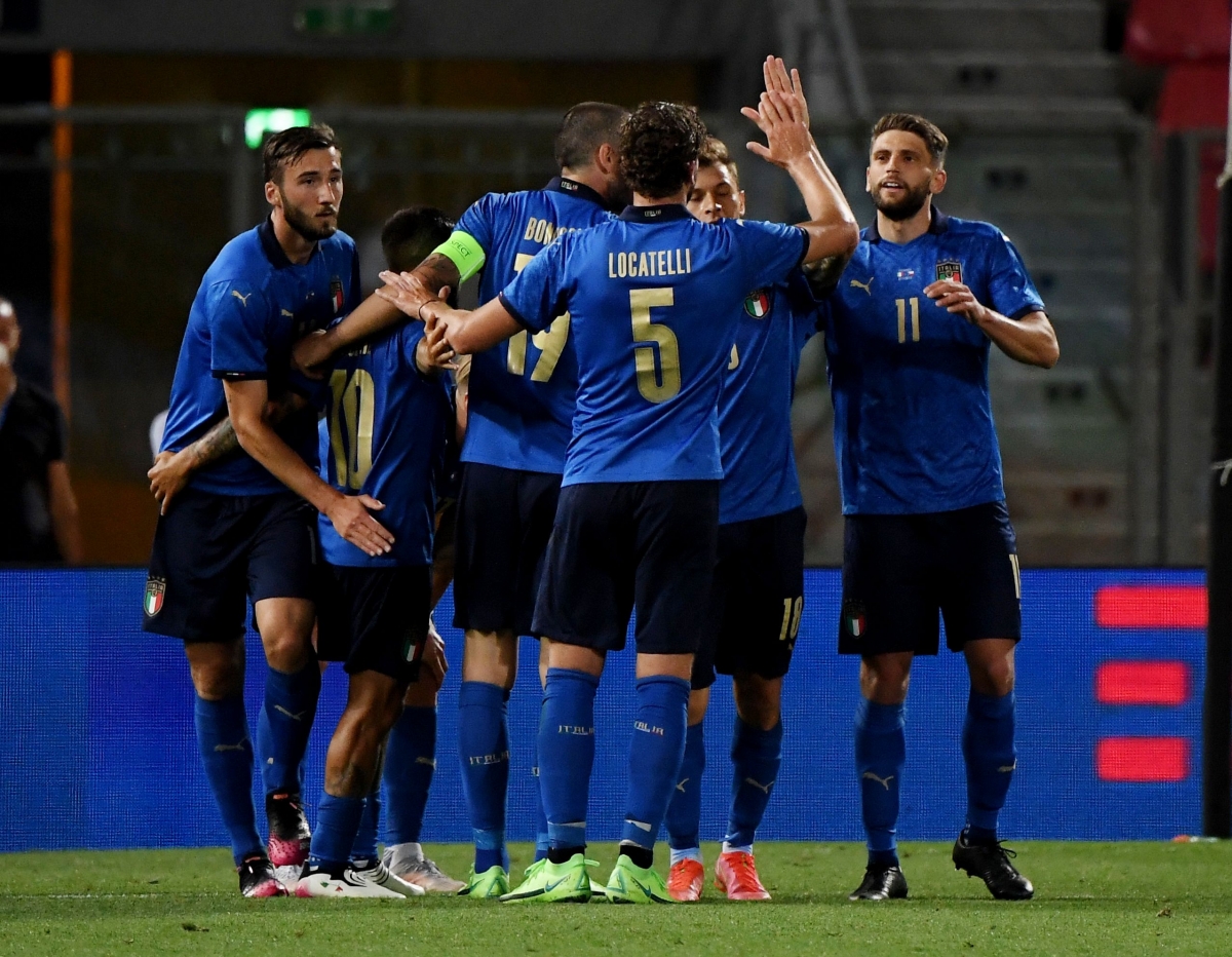 Italia thắng đậm Cộng hòa Séc (Ảnh: Reuters).