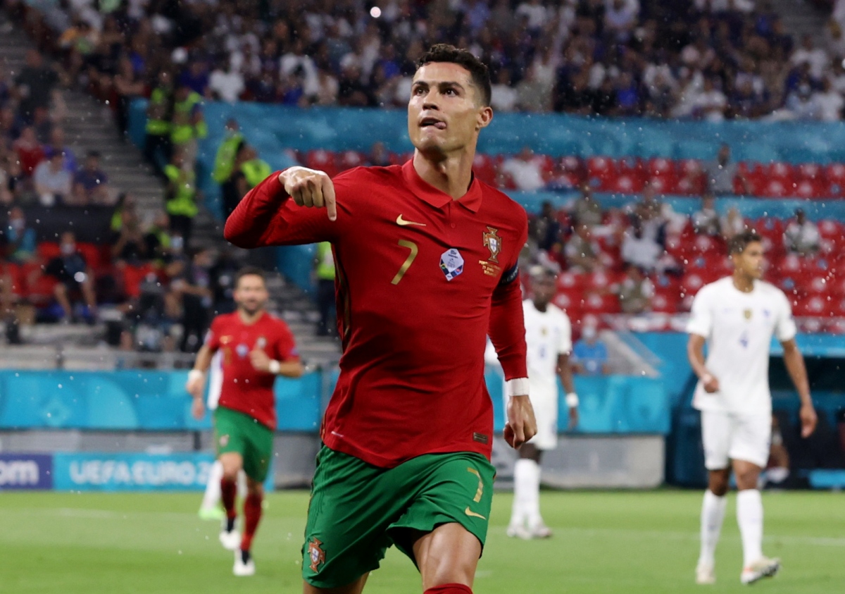 Ronaldo đang dẫn đầu danh sách ghi bàn tại EURO 2021. (Ảnh: Reuters).