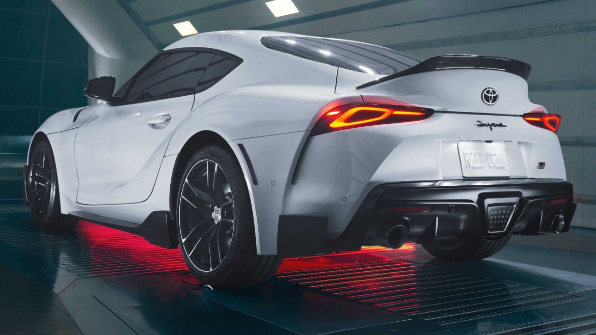 xe hieu suat cao toyota supra 2022 co them ban a91 voi nhieu trang bi soi carbon hinh anh 4