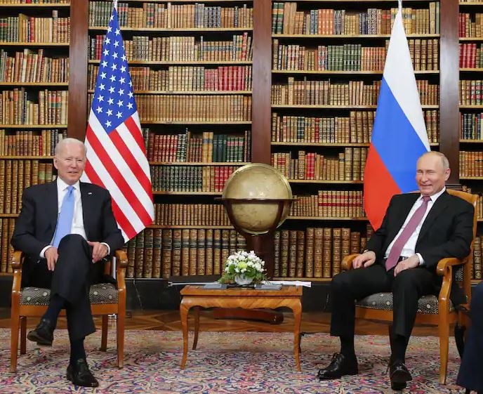 Tổng thống Mỹ Joe Biden và Tổng thống Nga Vladimir Putin. Ảnh: EPA