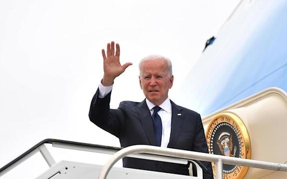 Bài phát biểu đầy cảm xúc của Tổng thống Joe Biden đã trở thành tâm điểm của ngày họp đầu...